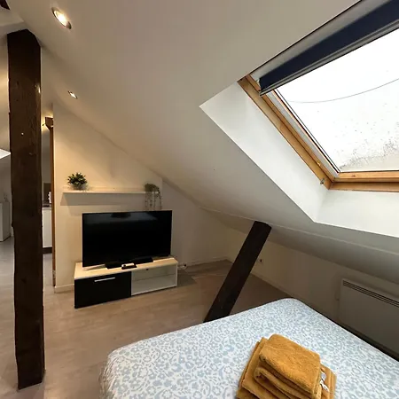 # Le 5 # Beau Studio Renove, Tout Equipe, Au Calme, Mulhouse Centre Exterior photo